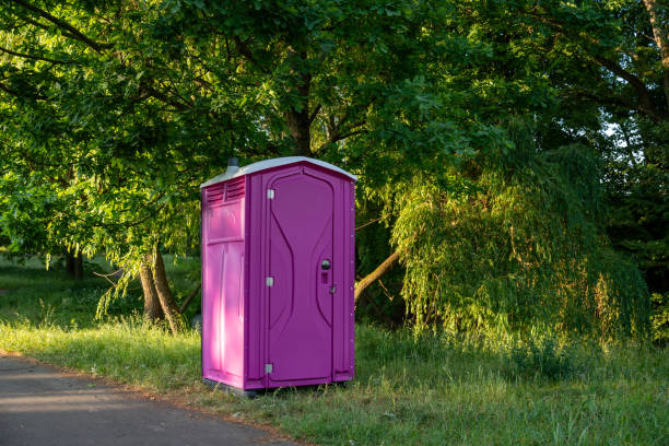 Best Portable bathroom rental  in Taft Mosswood, CA